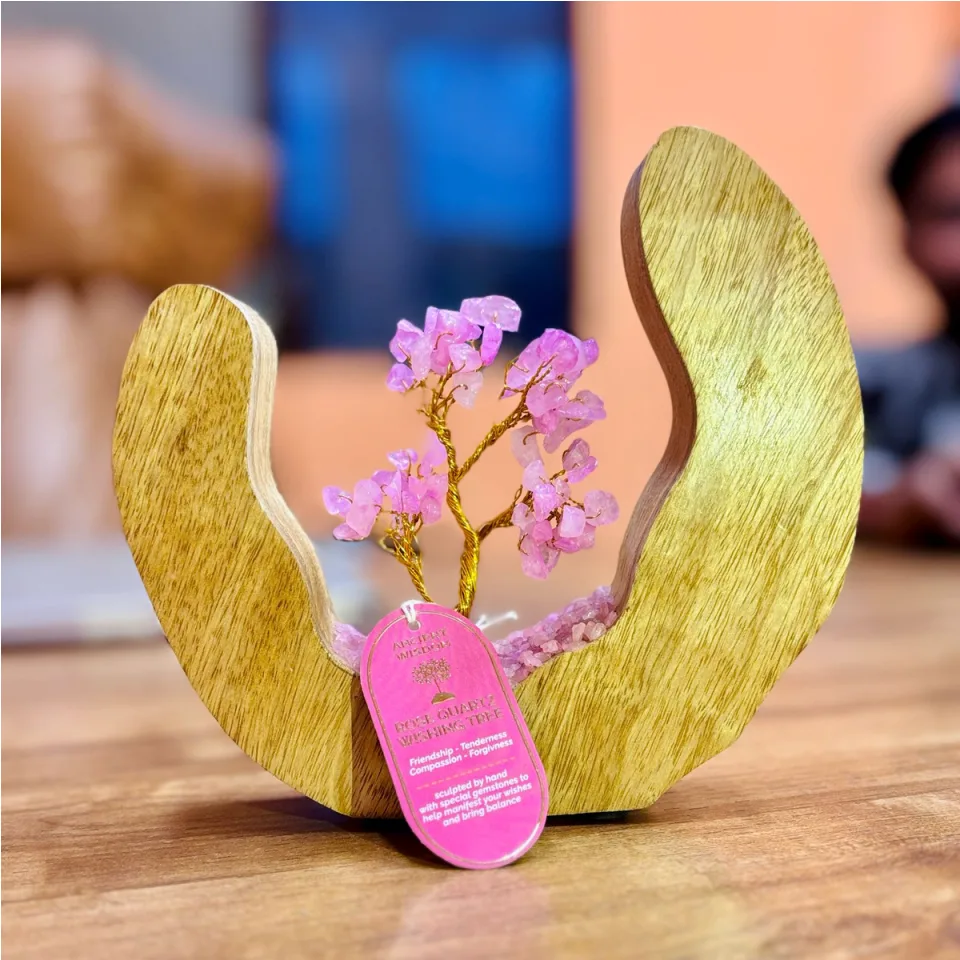 Jardin d'arbre en pierres, anneau ouvert en manguier : Anneau ouvert en manguier, quartz rose, 60 éclats