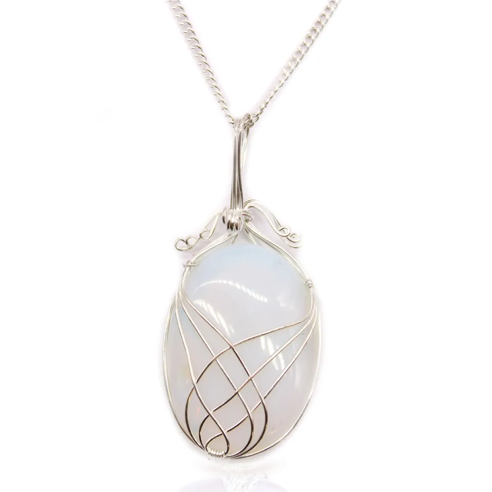Collier spirale enroulée : opalite