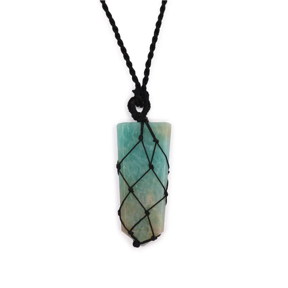 Pendentif en pierre sur lacet, Pointe plate : amazonite