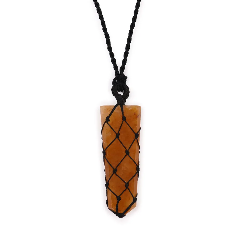 Pendentif en pierre sur lacet, Pointe plate : quartz doré