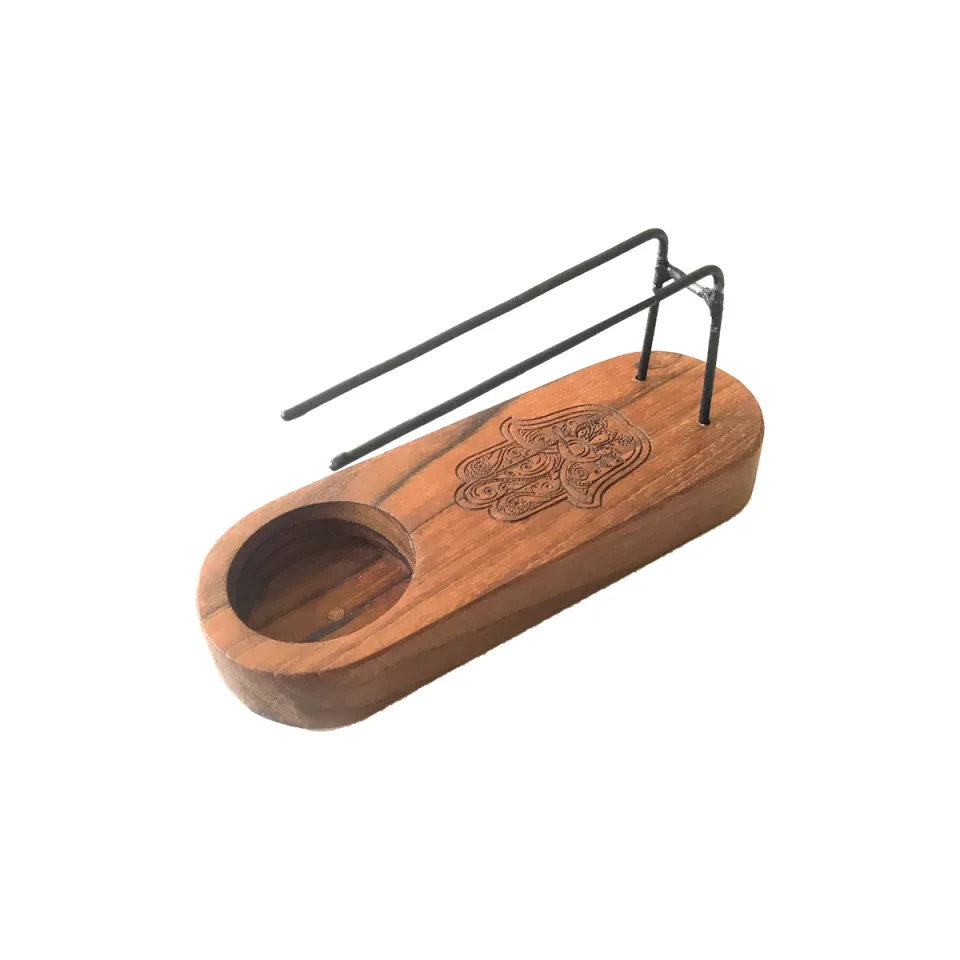 Petit chauffe-palo santo en teck : hamsa