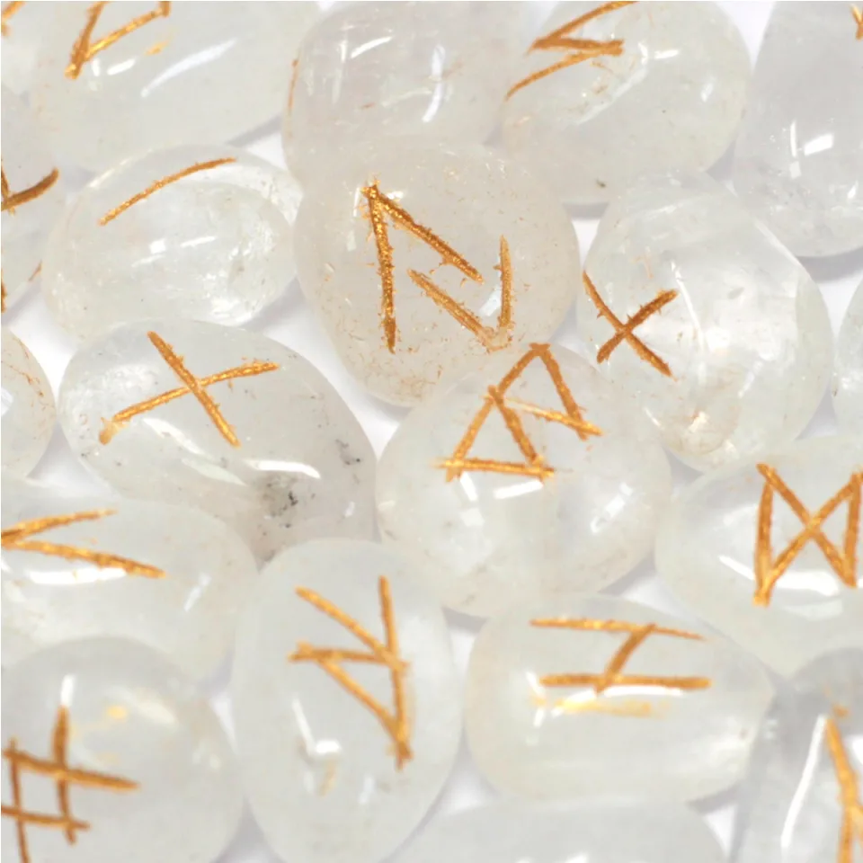 Jeux de runes en pierre avec pochette : Cristal de roche