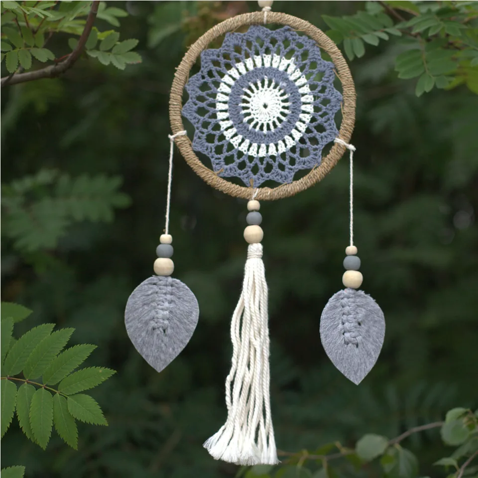 Attrape-rêves naturel de Bali, esprits élémentaires : Moyen gris, esprits élémentaires
