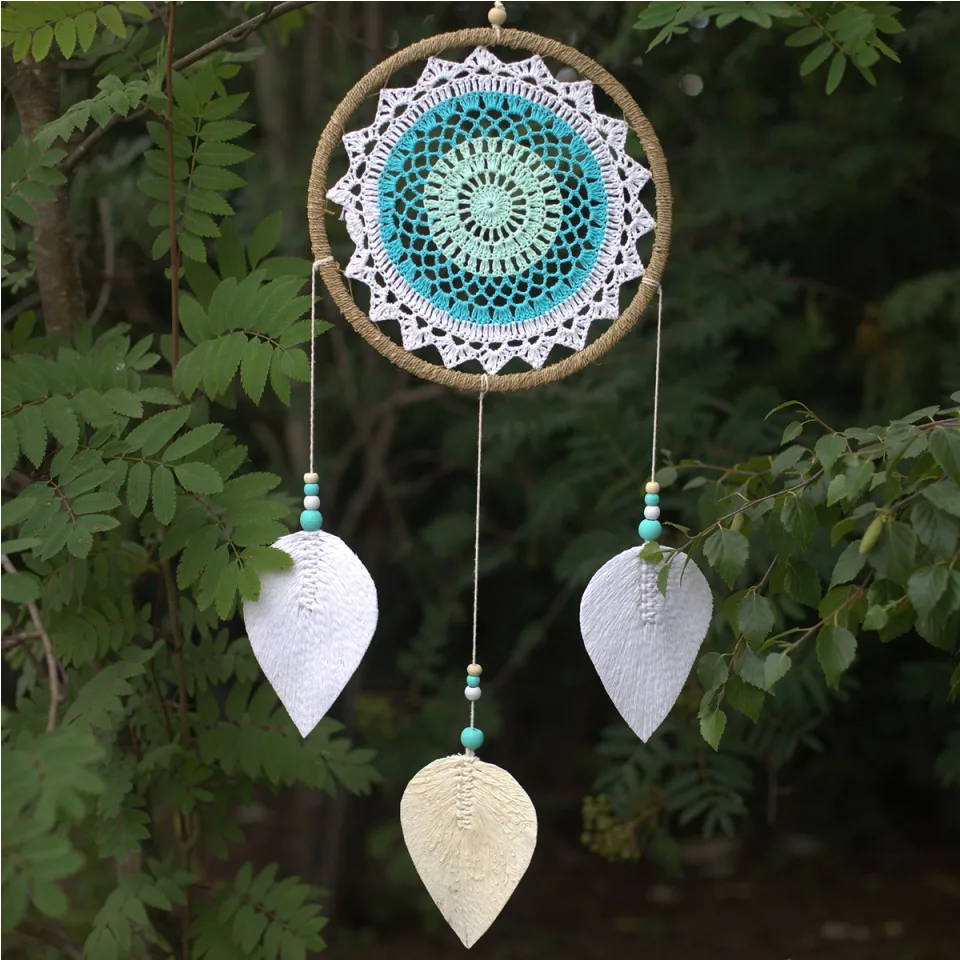 Attrape-rêves naturel de Bali, esprits élémentaires : Grand turquoise, esprits élémentaires