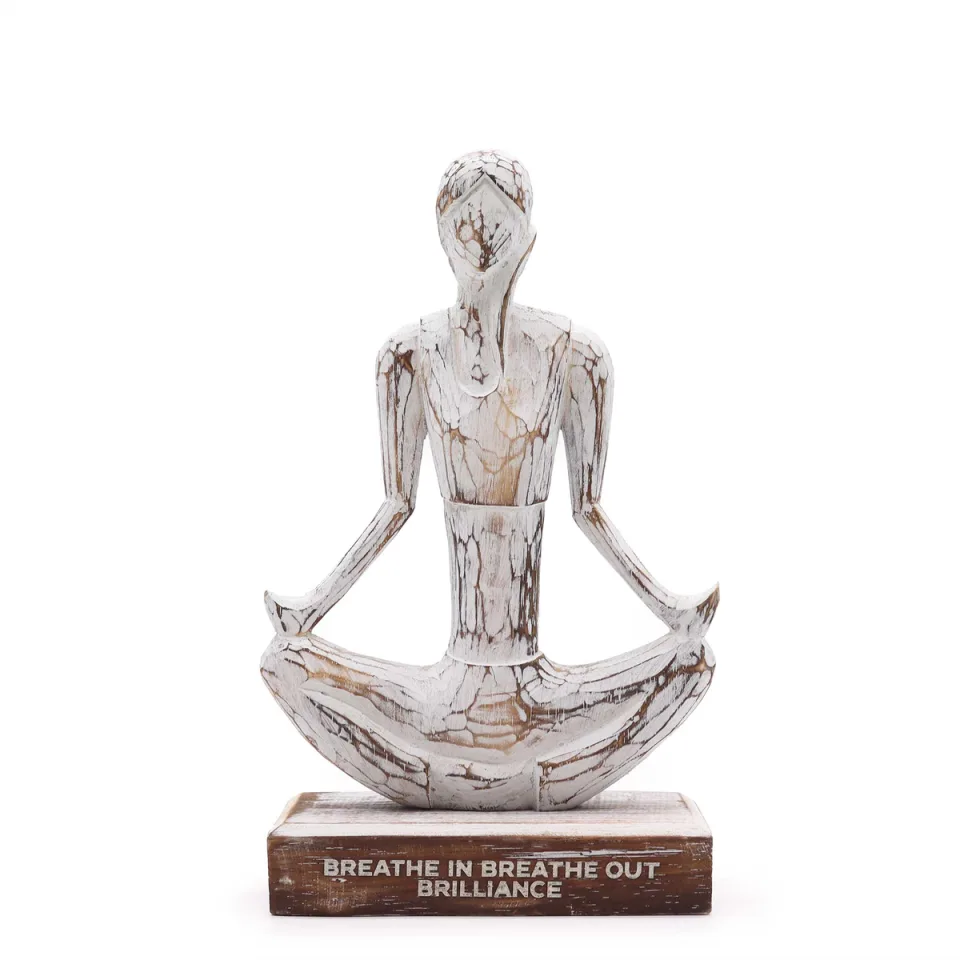 Dame du yoga en bois, Blanchi : posture facile