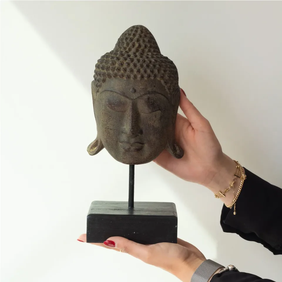 Grand Bouddha Sérénité sur socle : gris