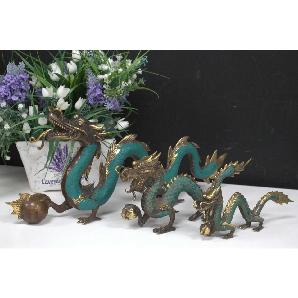 Dragon à la perle : moyen, 27 cm