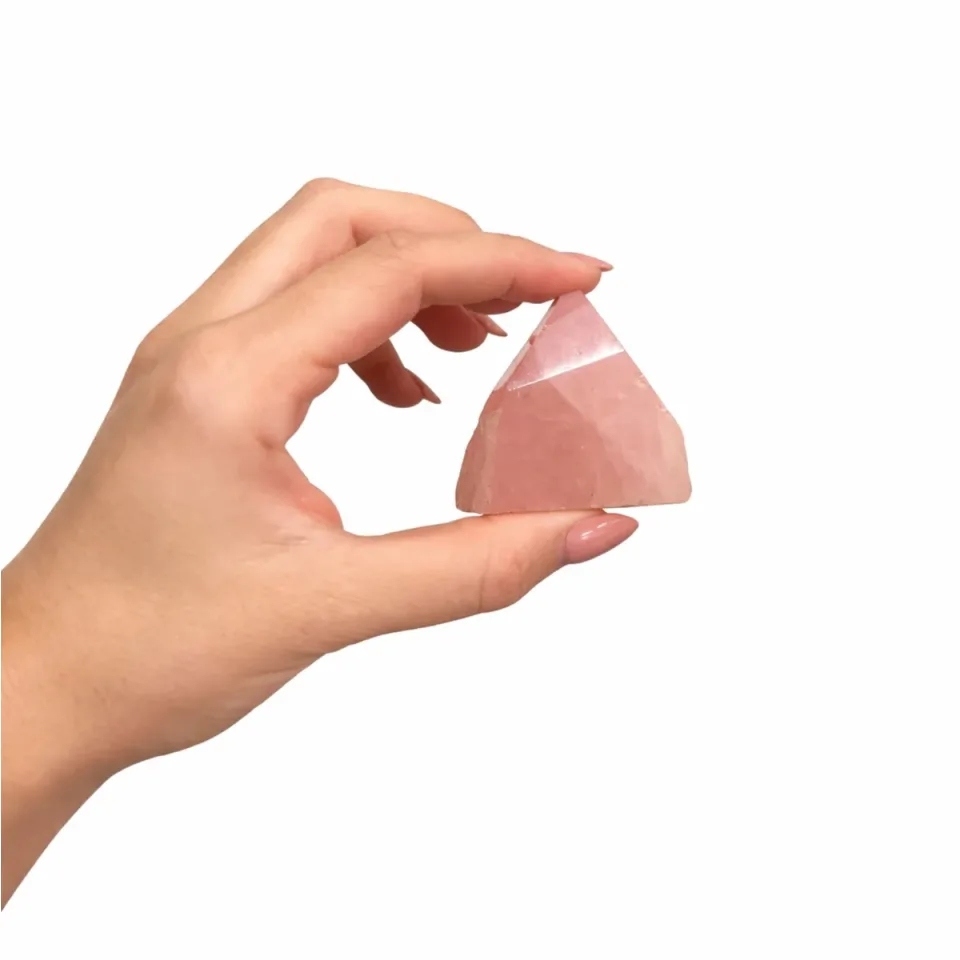 Pointes polies de choix : quartz rose (environ 5-6 pièces)