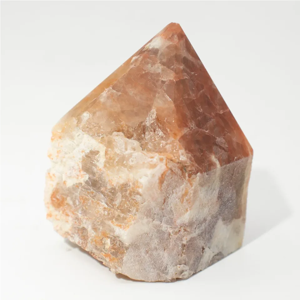 Pointes polies de choix : matrice avec tourmaline (environ 5-6 pièces)