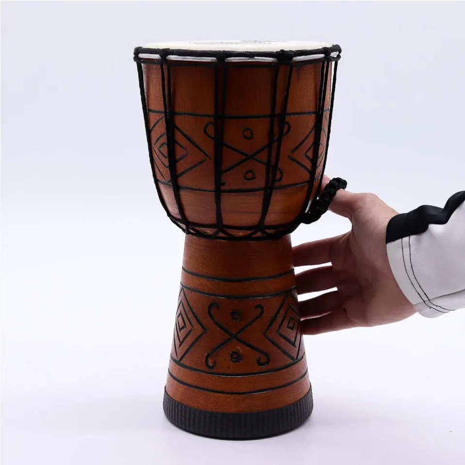 Djembé professionnel : Petit djembé professionnel, son grave (âme), 30 cm