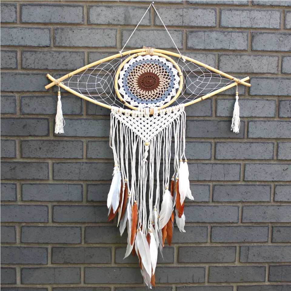 Grand œil en macramé de protection : blanc, gris et marron
