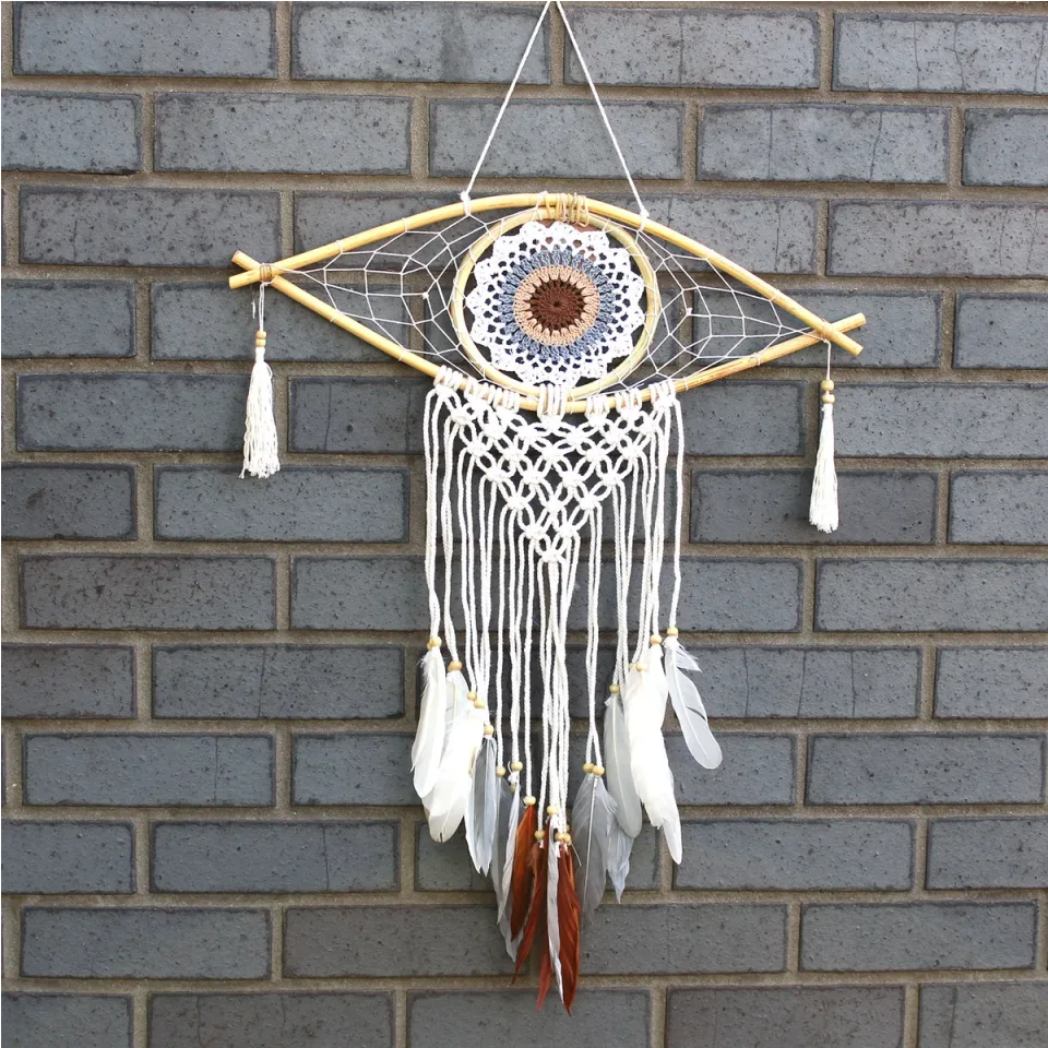 Œil moyen en macramé de protection : blanc, gris et marron