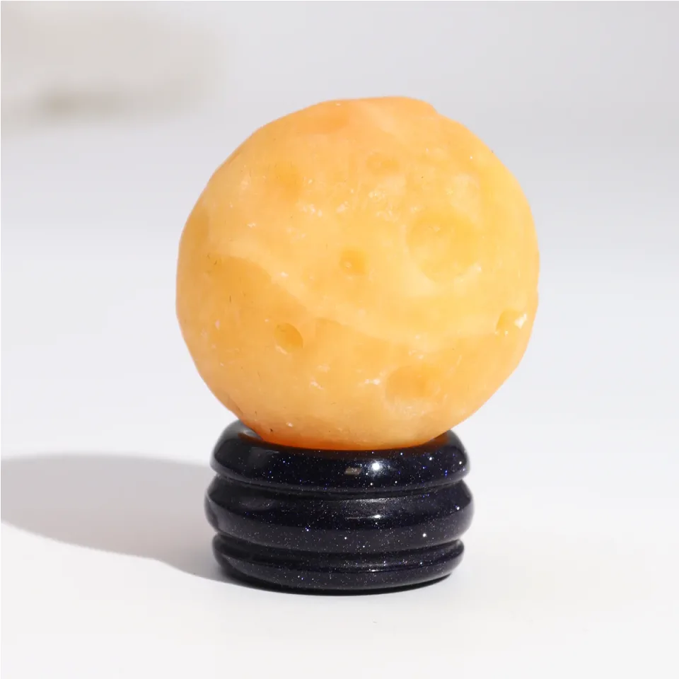 Planètes en pierre sur socle : Jade jaune, 40 mm (socle 30 x 15 mm)