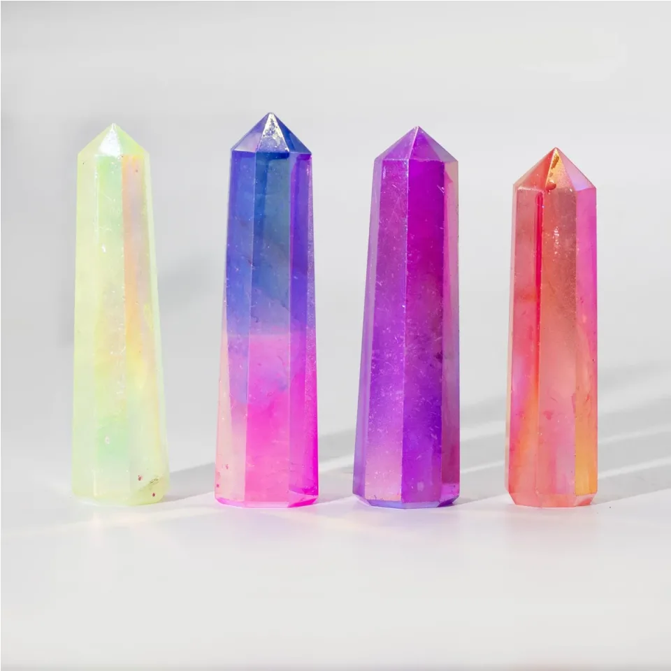 Obélisque en quartz aura : quartz aura, environ 9 cm, rose et bleu