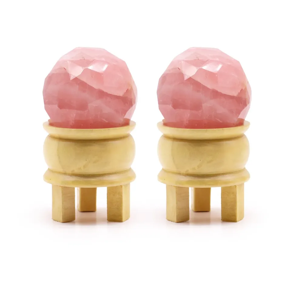 Boules facettées en pierre sur support : Quartz rose