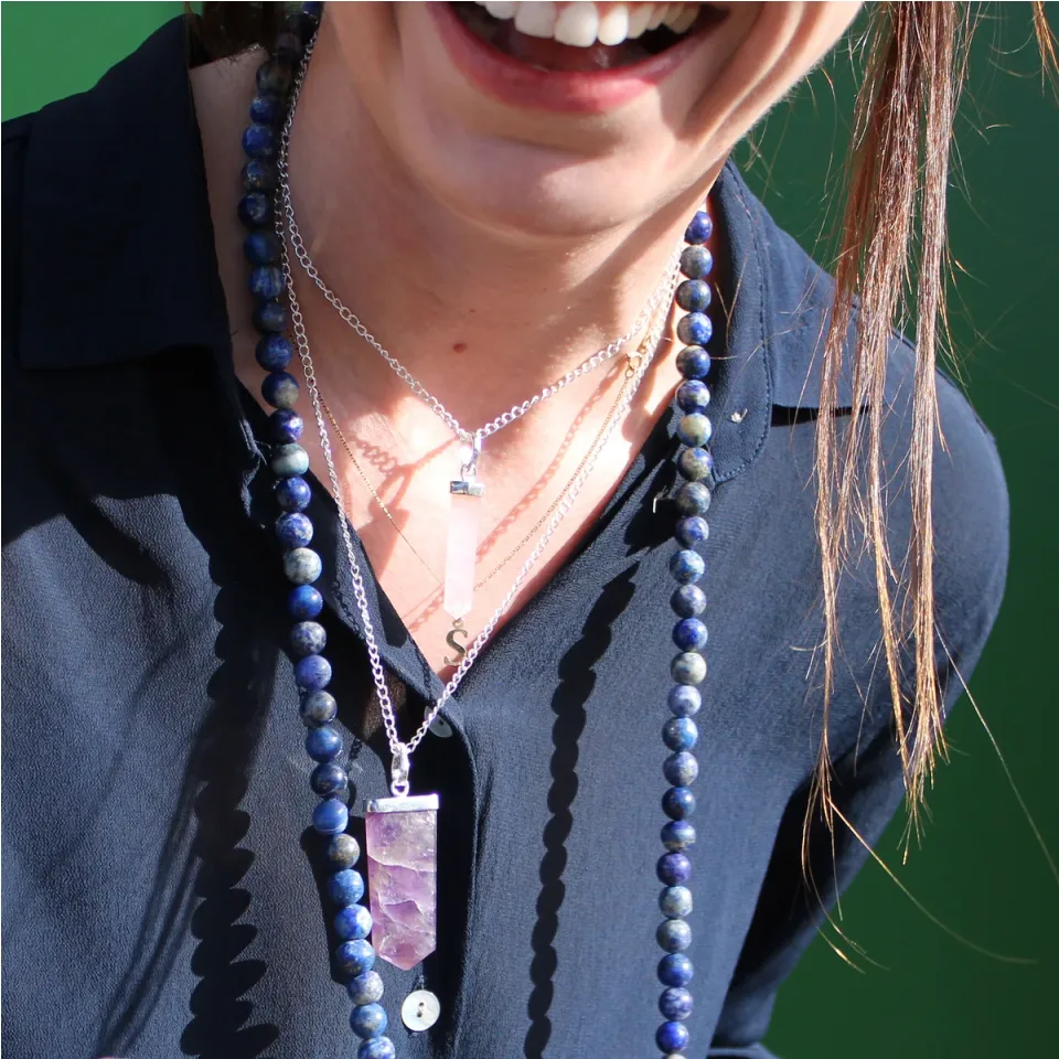 Pendentif en pierre sur chaîne plaquée argent, Pointe classique : améthyste