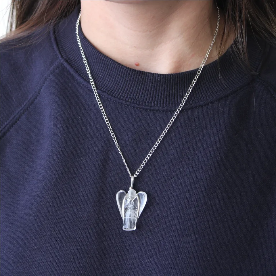 Pendentif en pierre sur chaîne plaquée argent, Ange gardien : agate noire