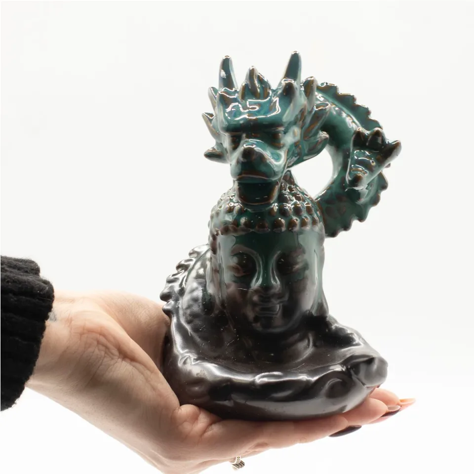 Brûleur d'encens à reflux en céramique, Dragon au-dessus de Bouddha : Modèle unique