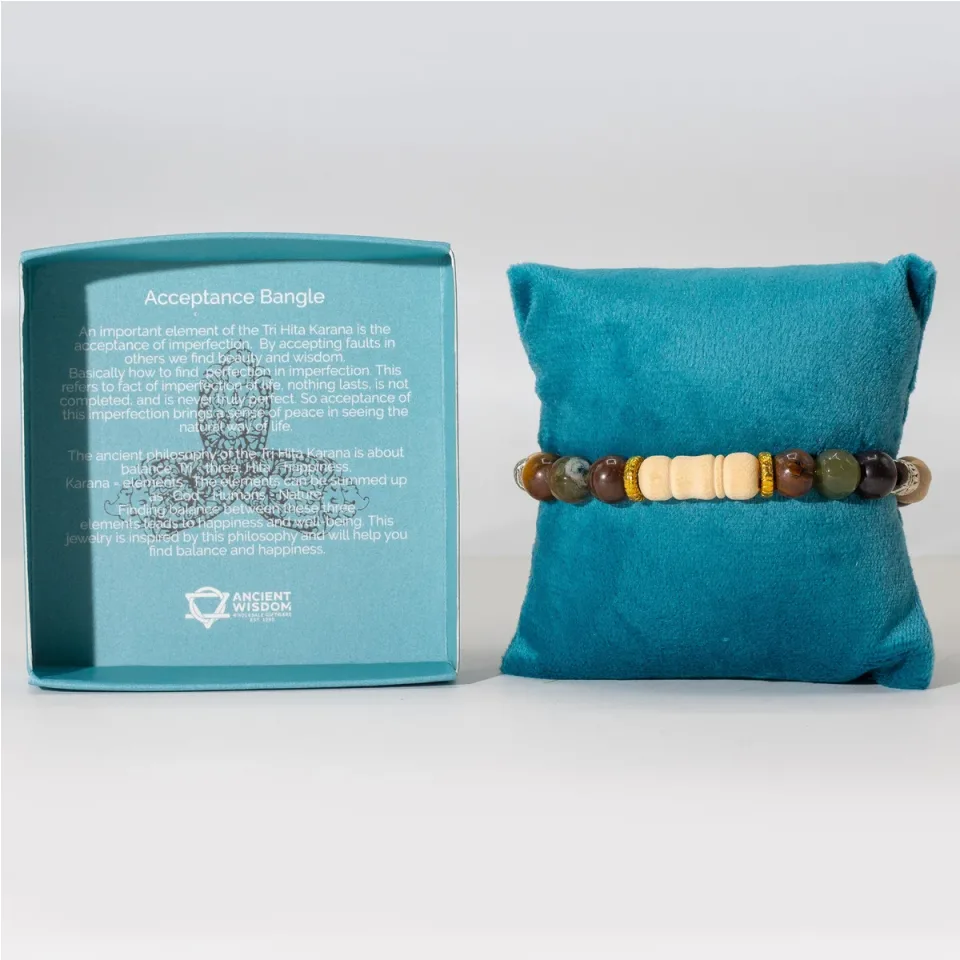 Bracelet jonc Tri Hita Karana, Acceptation : Modèle unique
