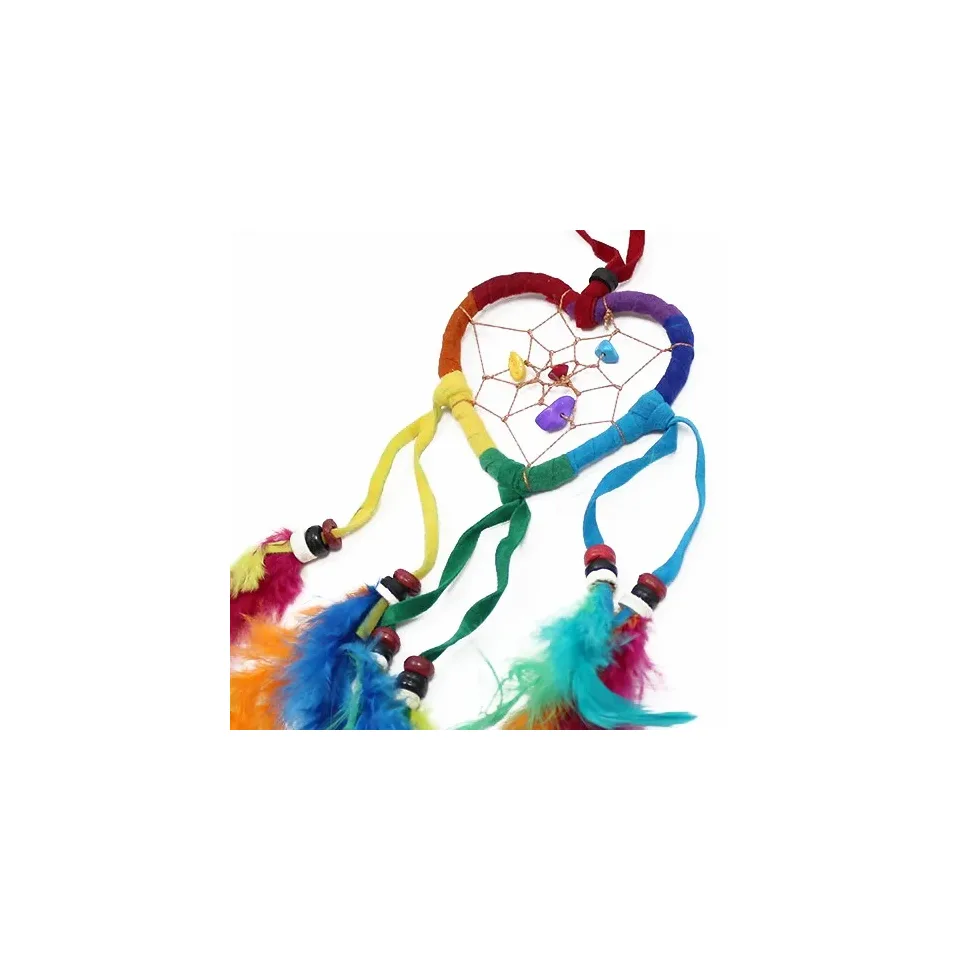 Attrape-rêves balinais en plumes, Petit cœur, arc-en-ciel : Modèle unique
