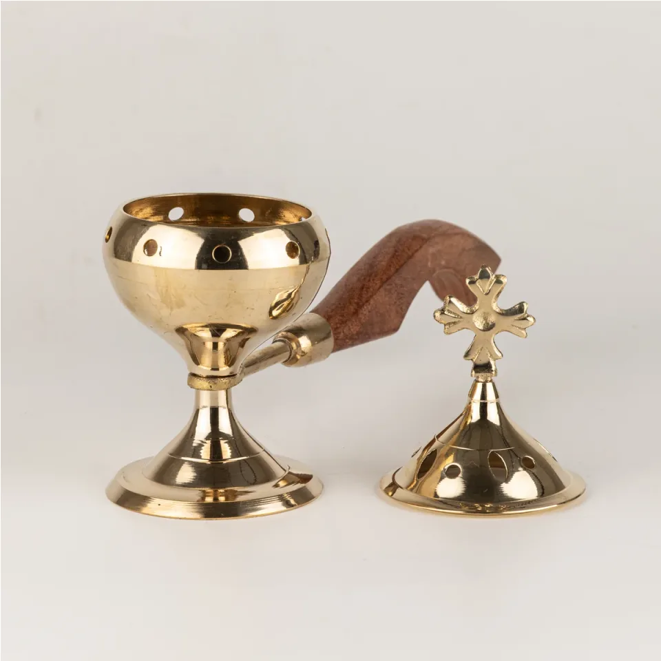 Encensoir à poignée en bois, croix : Modèle unique