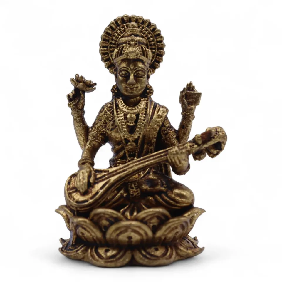 Petite divinité en laiton, Sarasvati : Modèle unique