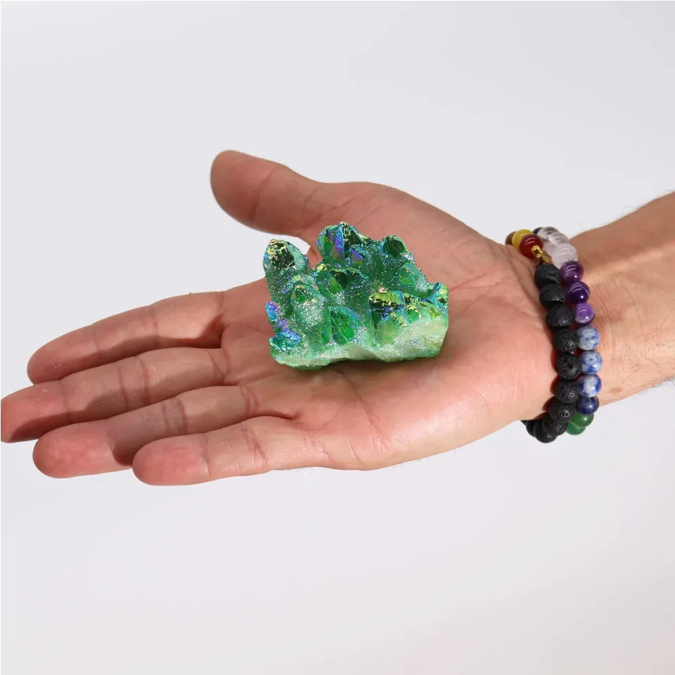 Quartz aura flamme verte moyen (environ 100-150 g, 7-10 cm) : Modèle unique