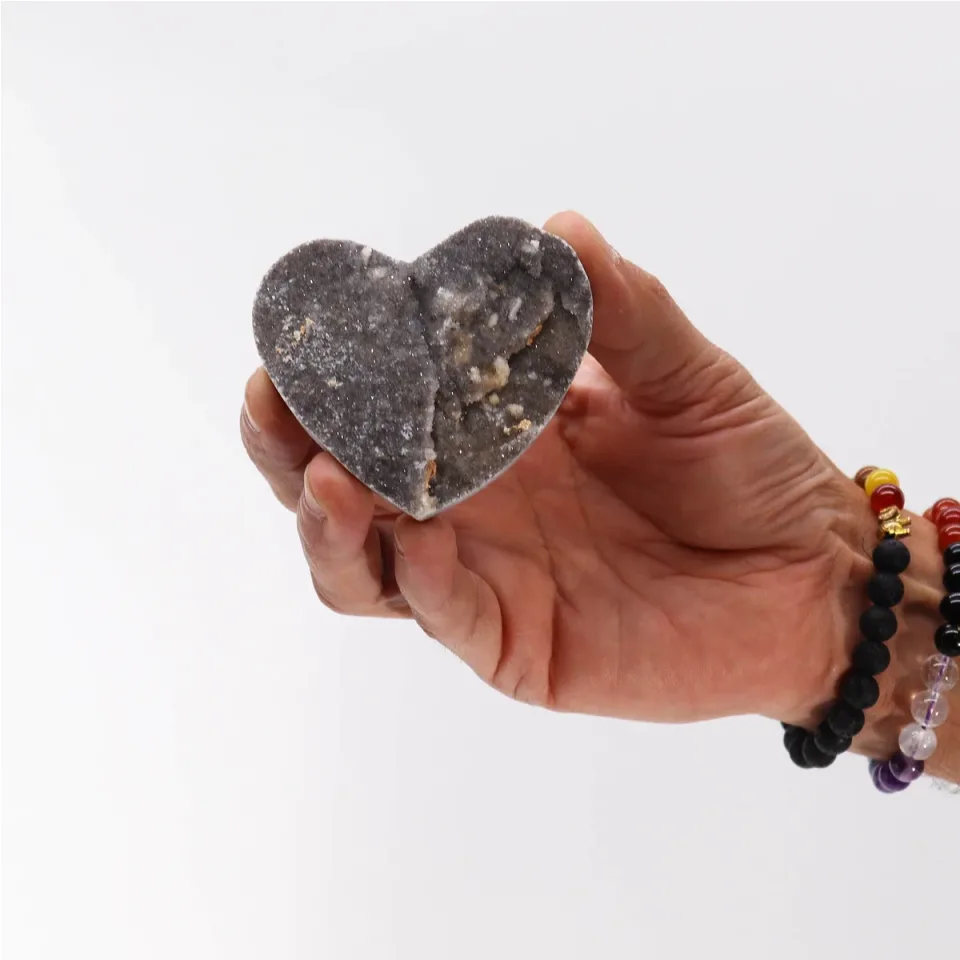 Grands cœurs en calcite (environ 6,5-8,5 cm) : Modèle unique