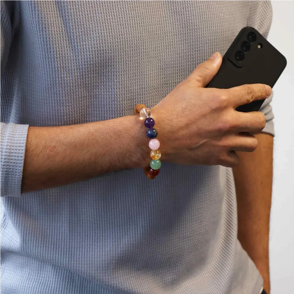 Bracelet jonc en bois de cèdre et chakras : Modèle unique