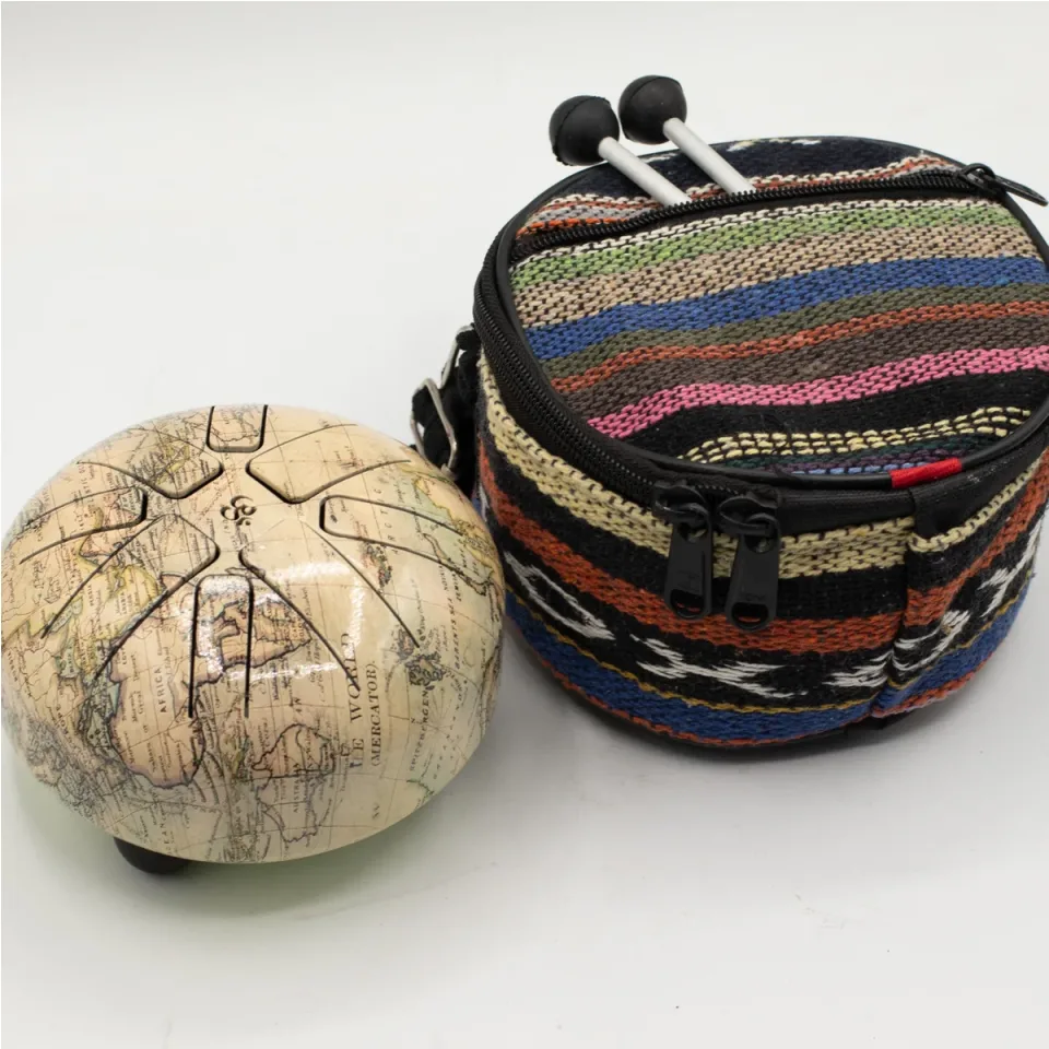 Petit happy drum Atlas, 13 x 9 cm : Modèle unique