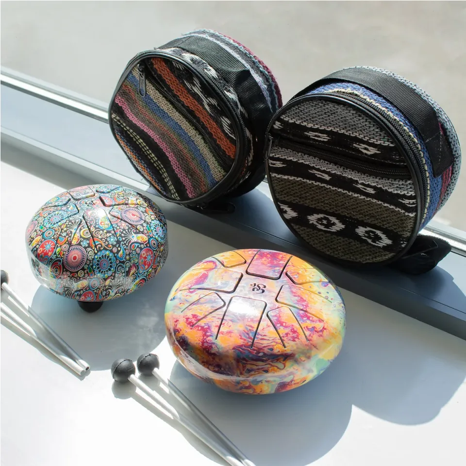 Petit happy drum multicolore, 13 x 9 cm : Modèle unique