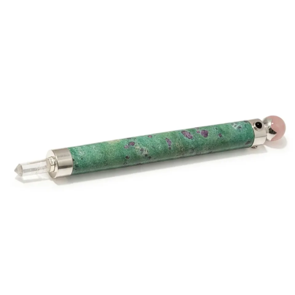 Baguette « Cœur verdoyant », fuchsite et quartz rose, boule de cristal, 23 cm : Modèle unique