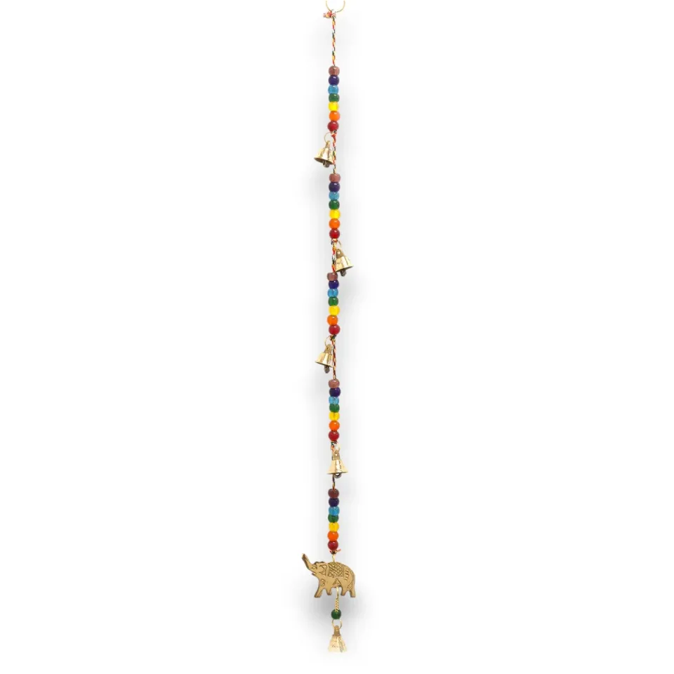 Carillon éolien indien, Éléphant en laiton avec perles de chakras, cloches sur cordon, 53 cm : Modèle unique