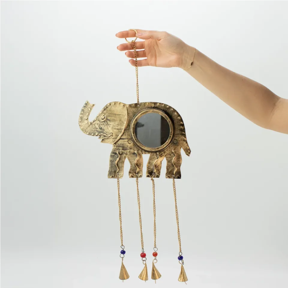 Carillon éolien indien, Éléphant miroir grand, 4 cloches, 24 x 60 cm : Modèle unique