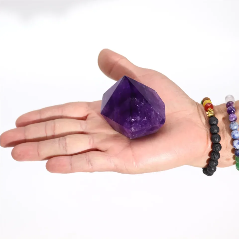 Pointes d'améthyste moyennes, couleur riche (5,5 à 6,5 cm) : Modèle unique