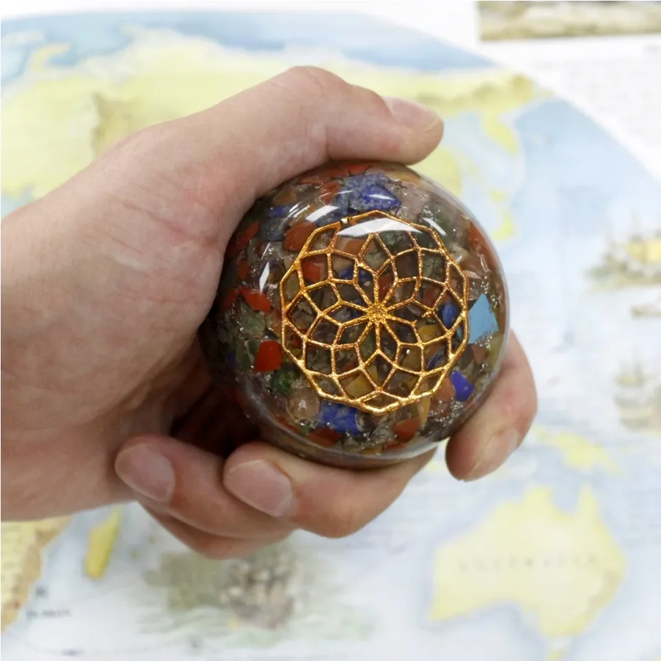 Orgonite de bureau, Dôme multi-pierres : Modèle unique