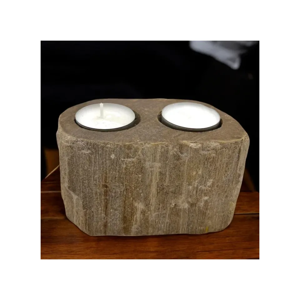 Bougeoir en bois pétrifié, Double : Modèle unique