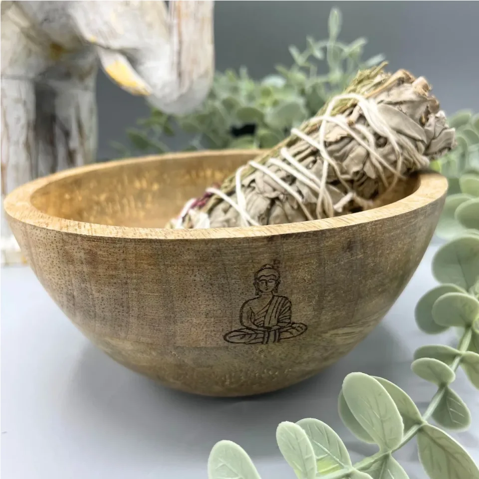Coupelle rituelle en manguier, Bouddha : Modèle unique