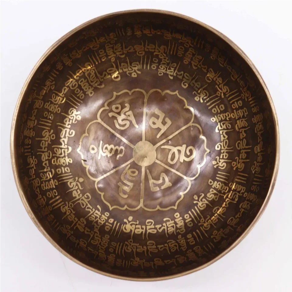 Bol tibétain gravé, 16 cm, mantra : Modèle unique