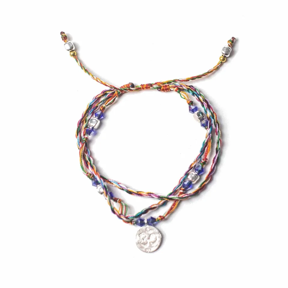 Bracelet de temple en cordon, Om en sérénité : Modèle unique