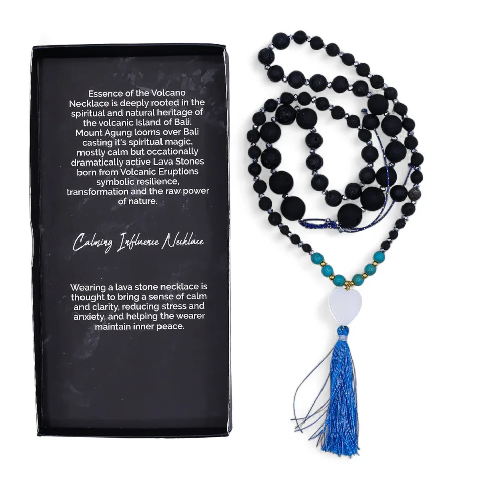Collier en pierre de lave de Bali, Modèle 7, apaisement : Modèle unique