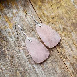 Boucles d&rsquo;Oreilles Pierre Naturelle « Quartz Rose » Bijoux pierre naturelle Boucles d'oreilles pierre naturelle