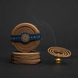 Serpentins d&rsquo;encens au Bois de Oud Encens Naturel Porte encens Encens