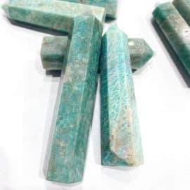 Pointe harmonisation de l&rsquo;esprit en amazonite https://chakras-shop.com