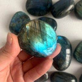Galet de Labradorite Pierre De Protection