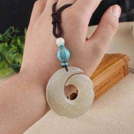 Vintage Afghan White Stones Dragon Pendant Pendant Long Necklace, Delicate Men and Women Versatile Sweater Chain Accessories Non classé