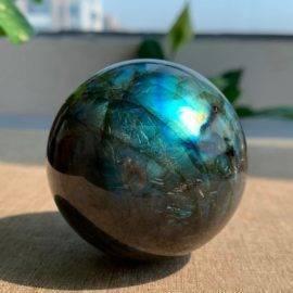 Boule de Cristal en Labradorite Boule de Cristal