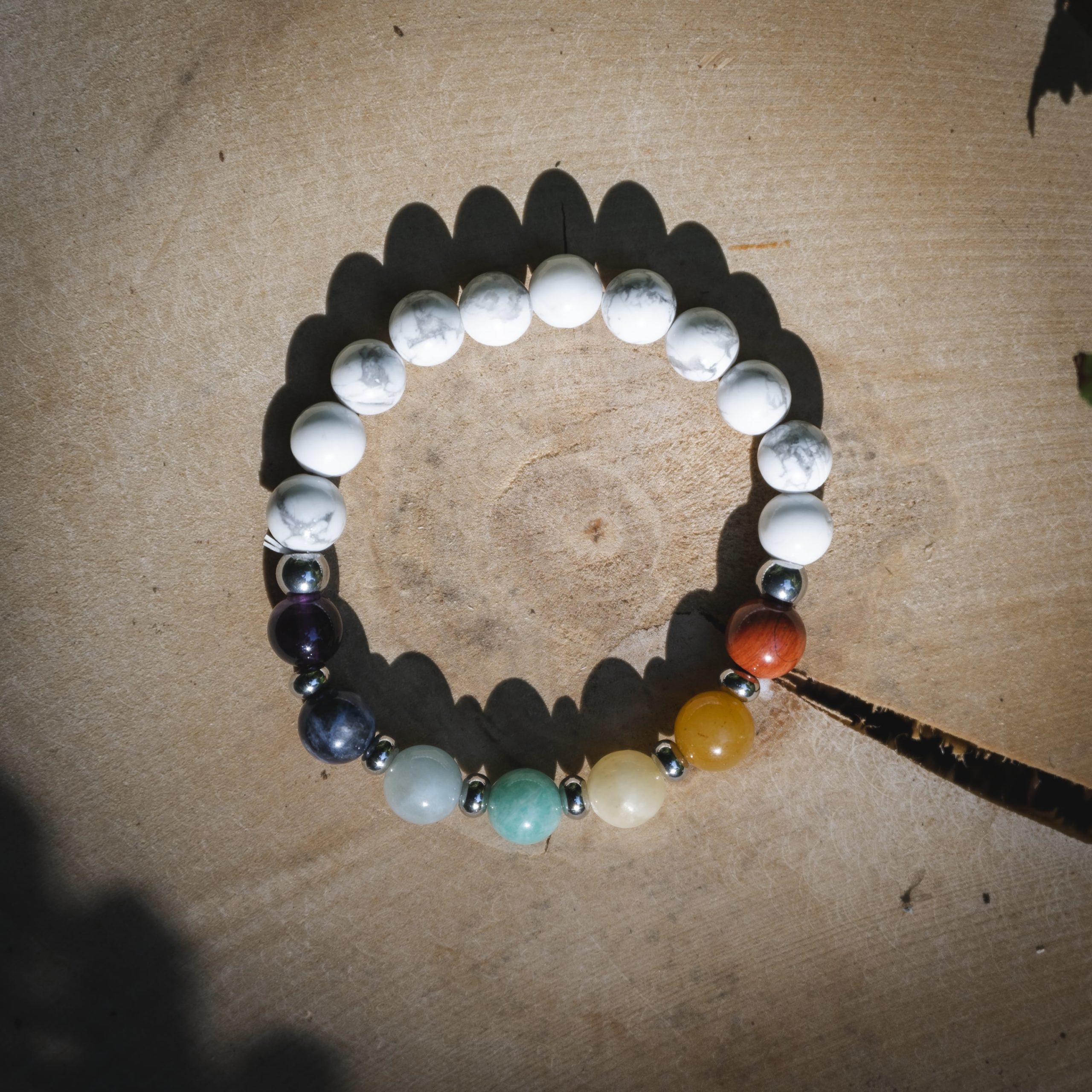 Bracelet 7 Chakras et Howlite