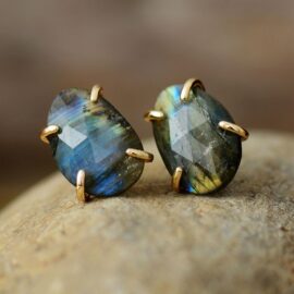 Boucles d'oreilles avec de la Labradorite