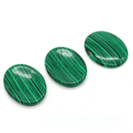 Pierre Naturelle en Forme de Petite Coupole